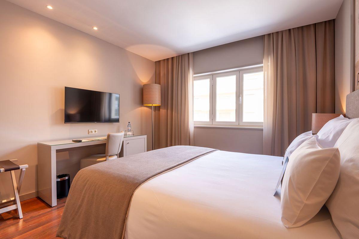 Hotel Mercure Figueira Da Foz Esterno foto