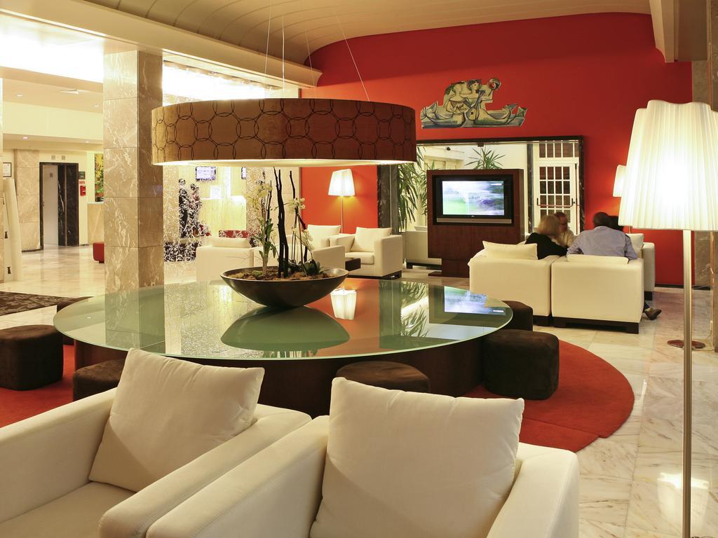 Hotel Mercure Figueira Da Foz Esterno foto